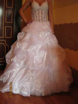 vand rochie de mireasa