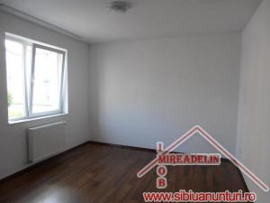 INCHIRIEZ APARTAMENT 2 CAMERE,   TURNISOR