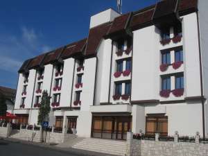 Hotel Sabis Ludus***