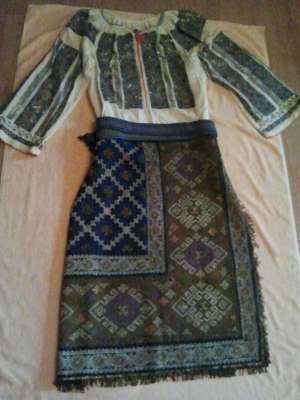 costum popular traditional