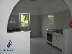 De vanzare apartament 4 camere Oradea, zona Iosia
