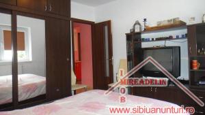 INCHIRIEM APARTAMENT 2 CAMERE,   ZONA STRAND