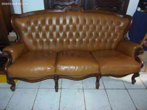 canapea Louis XV in piele cu armatura de lemn de nuc