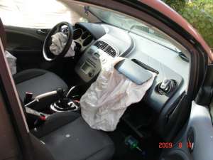Dezmembrari seat altea  si seat toledo 1,    6 benz si1.9 tdi
