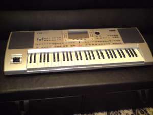VAND ORGA KORG PA 80 NOUUU!!!