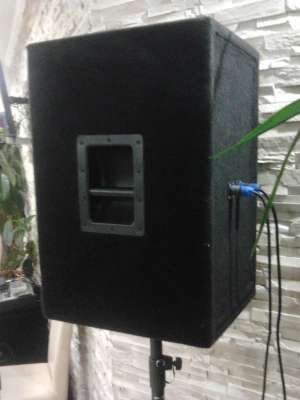 Vand boxe Dynacord 500w rms