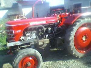 Tractor 4*2 Hurliman 55 cp. Import