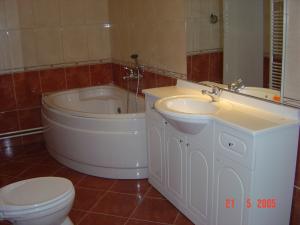 apartament 4 camere,   Sitei