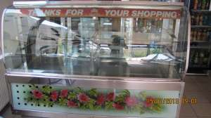 vitrine cofetarie second hand