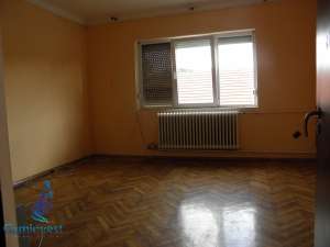 De inchiriat apartament la casa in Oradea