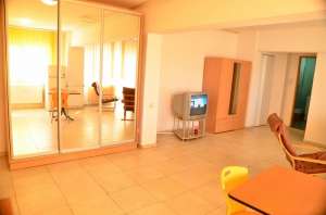 Particuar inchiriez 2 camere