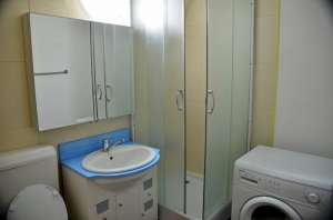 Particuar inchiriez 2 camere