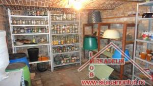 VAND CASA,   7 camere,   PIATA CLUJ