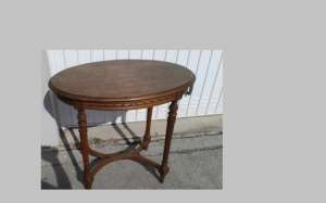 masuta stejar stil Louis XVI
