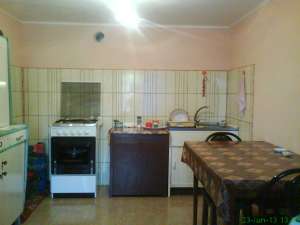 Vand sau schimb casa