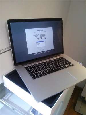 Apple MacBook Pro Retina 15 - i7 / 8GB / 256 SSD / GeForce 650M **NOU**