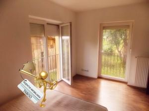 Apartament de vanzara 2 camere zona Strand
