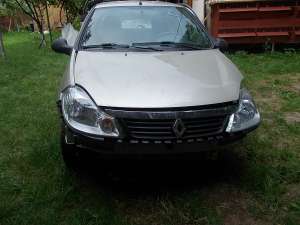 renault clio 3 avariat 2012