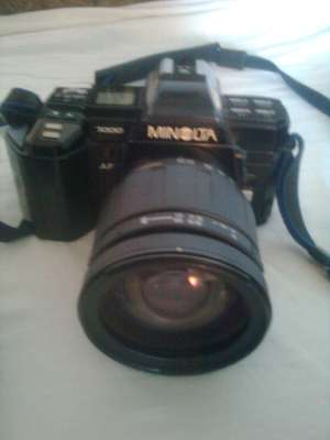 vand aparat foto minolta cu obiective