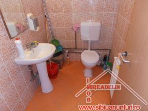 INCHIRIEZ SPATIU BIROURI,   ZONA CENTRALA