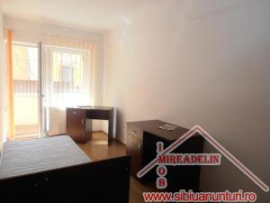 INCHIRIEZ APARTAMENT 2 CAMERE,   ZONA CALEA DUMBRAVII