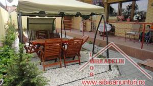 VAND APARTAMENT 4 CAMERE,   116 MP,   PADUREA DUMBRAVA