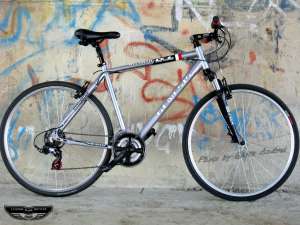 Bicicleta trekking Genesis Atlanta ASX