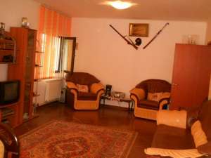 Vila x5 camere Cornetu