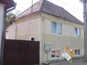 Casa 5 camere de vanzare in Slimnic