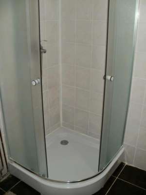 inch inchiriere cabana