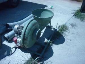 TRANSPORTOR PNEUMATIC DE CEREALE