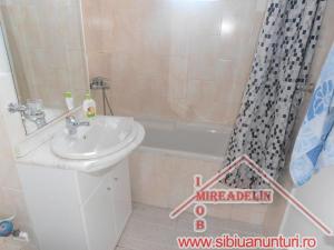 INCHIRIEZ APARTAMENT 3 CAMERE,   B-dul VASILE MILEA