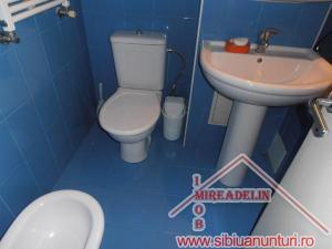 INCHIRIEZ APARTAMENT 2 CAMERE,   ZONA STRAND