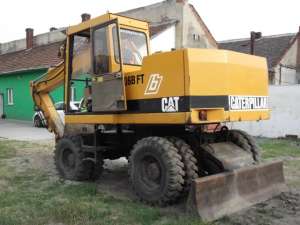 EXCAVATOR Caterpillar 206B FT  tel: 0741-706689