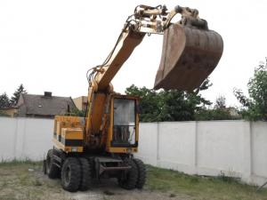 EXCAVATOR Caterpillar 206B FT  tel: 0741-706689