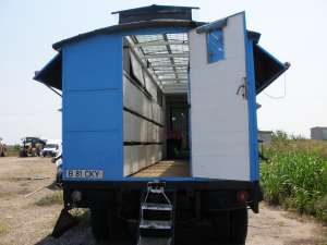 Vand Pavilion Apicol