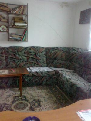 vand casa cu gradina si anexe