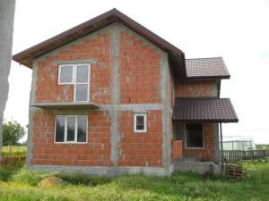 5 camere vila cornetu