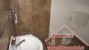 INCHIRIEZ APARTAMENT 2 CAMERE,  ona STRAND II