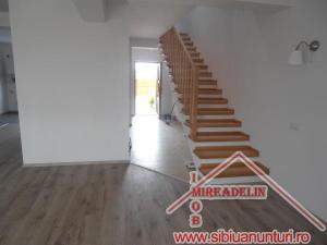 INCHIRIEZ VILA 4 CAMERE,   ZONA REZIDENTIALA SELIMBAR