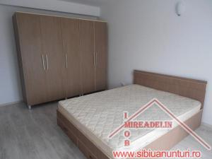 INCHIRIEZ VILA 4 CAMERE,   ZONA REZIDENTIALA SELIMBAR