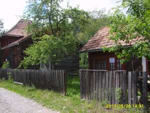 Vand casa+teren intravilan