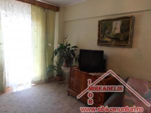 INCHIRIEZ APARTAMENT 2 CAMERE IN ZONA STRAND