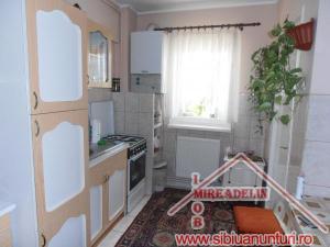 INCHIRIEZ APARTAMENT 2 CAMERE IN ZONA STRAND