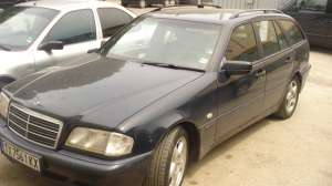 Vand mercedes clasa c din 2000