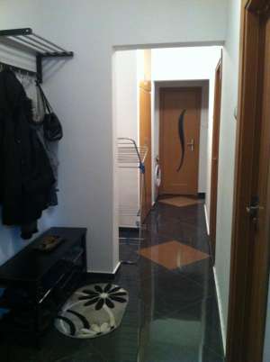 schimb apartament 3 camere cu casa la curte zona pantelimon sau comuna pantelimon