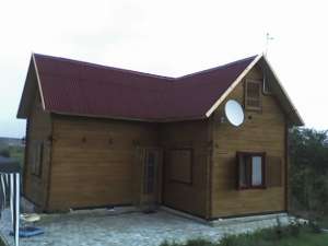 Vand casa de vacanta din lemn / Viile Satu Mare
