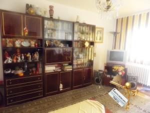 Apartament 4 camere decomandate zona Valea Aurie