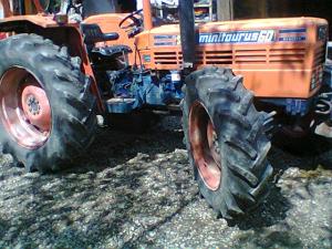 TRACTOARE 4X4