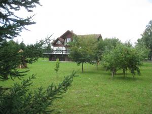 VILA-CASA VACANTA CEAHLAU LA 200METRI DE BICAZ
